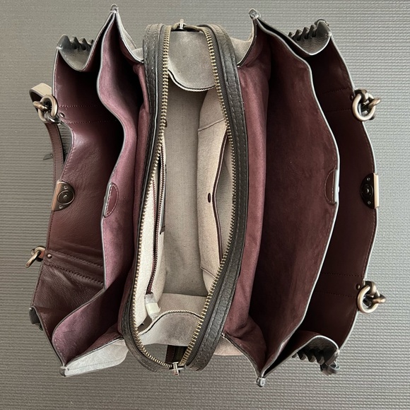 Coach Dreamer Whipstich Tote - Picture 3 of 16